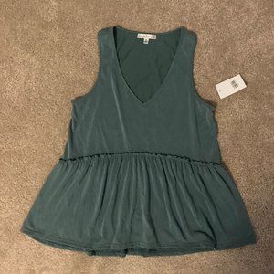 Green top size M